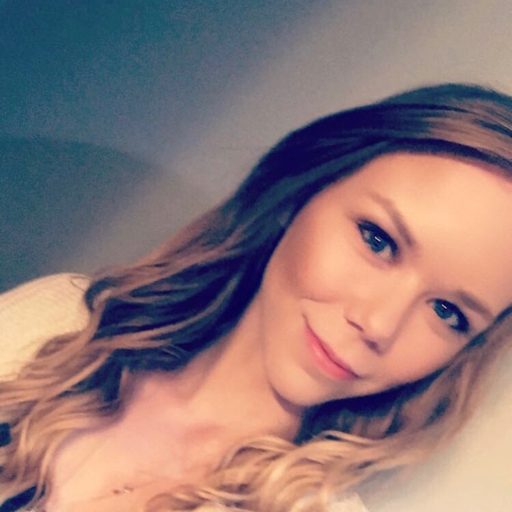 Meet your Posher, Amber